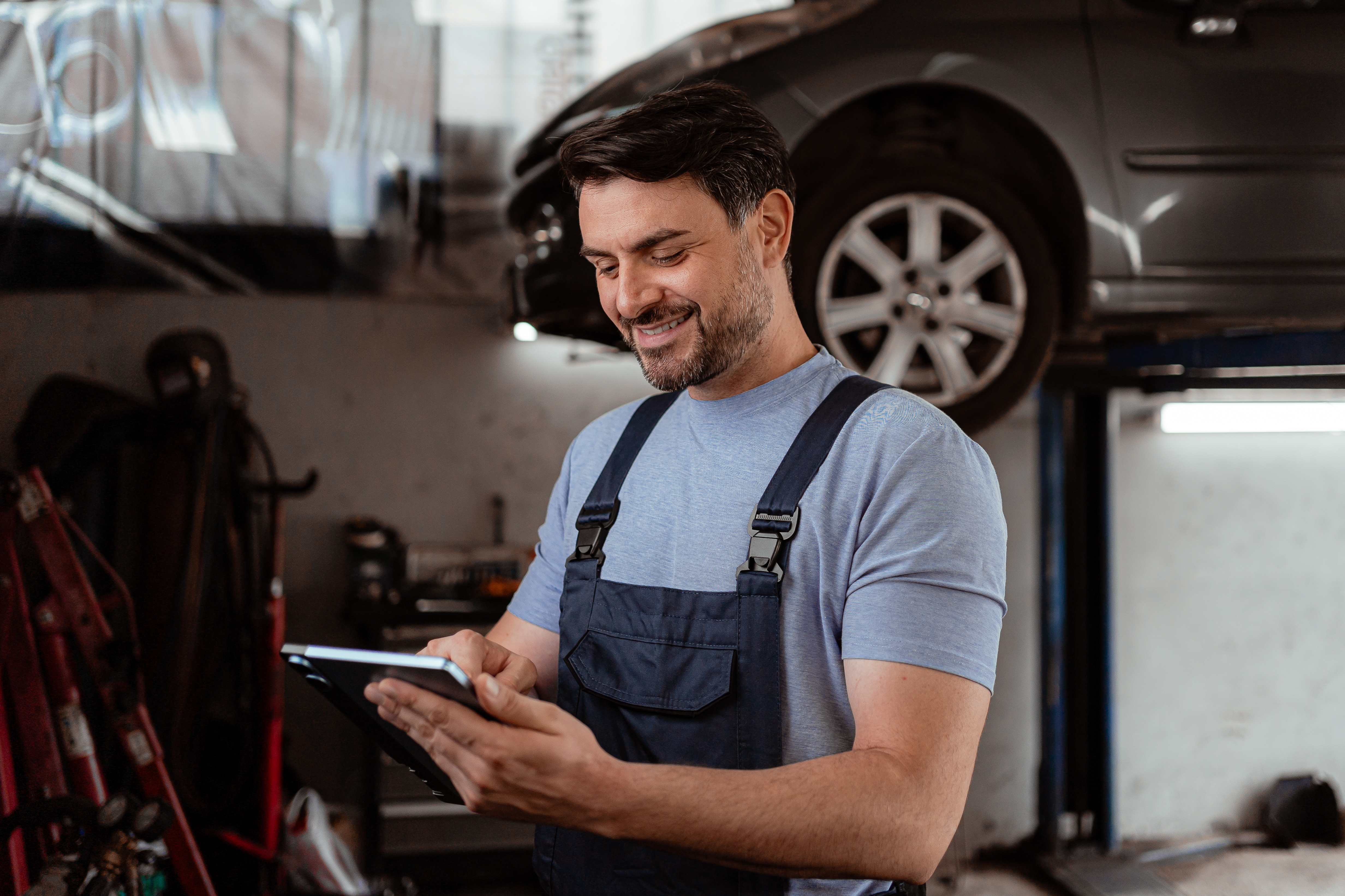 IN'n'OUT technician carrying out a service check